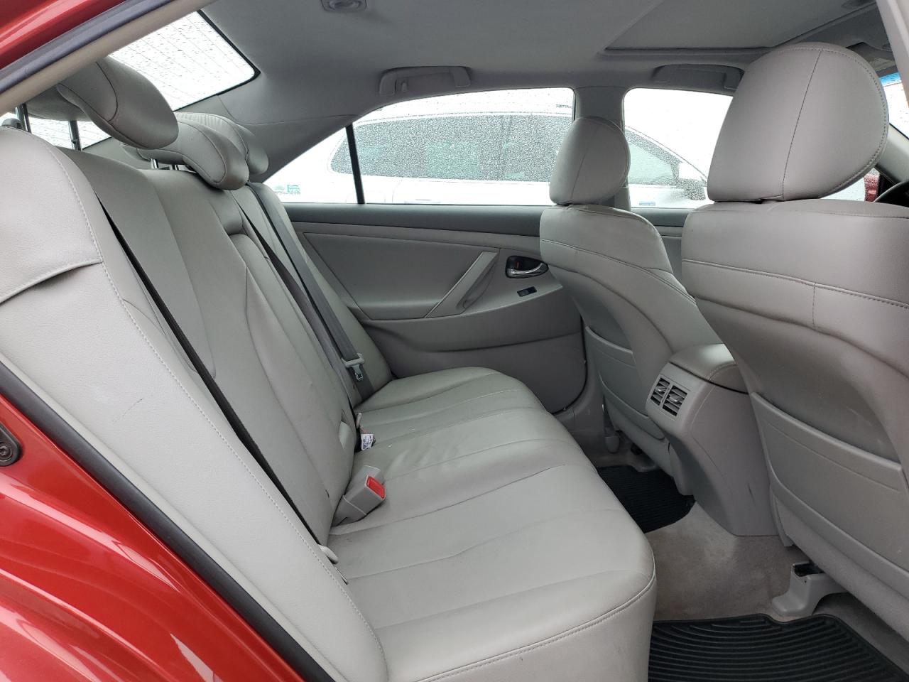 2007 Toyota Camry - Image 10