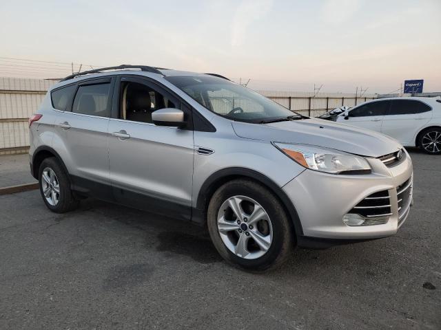  FORD ESCAPE 2015 Srebrny