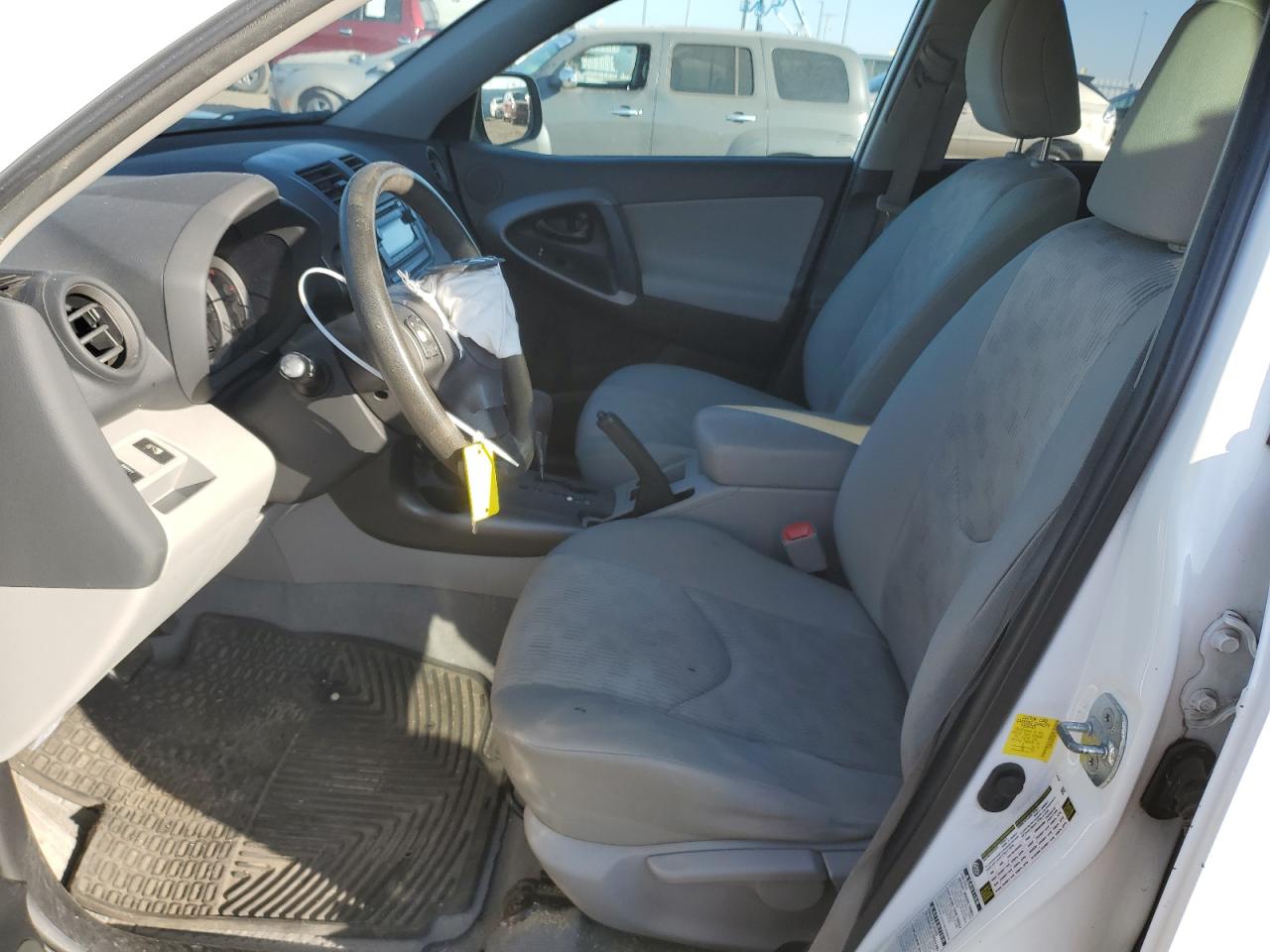 2012 Toyota RAV 4 - Image 7
