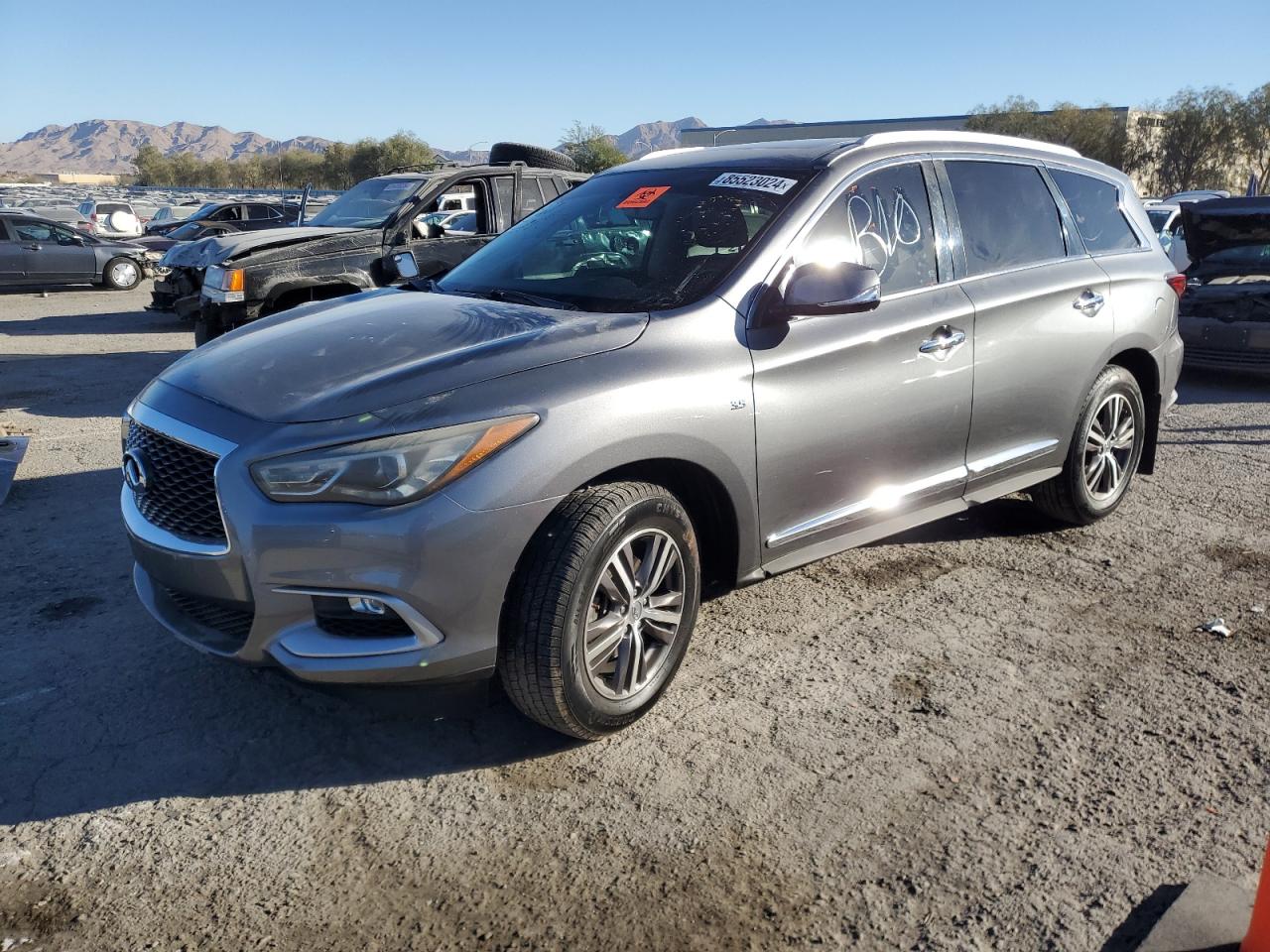 2016 Infiniti Qx60 за продажба в Las Vegas, NV - Side