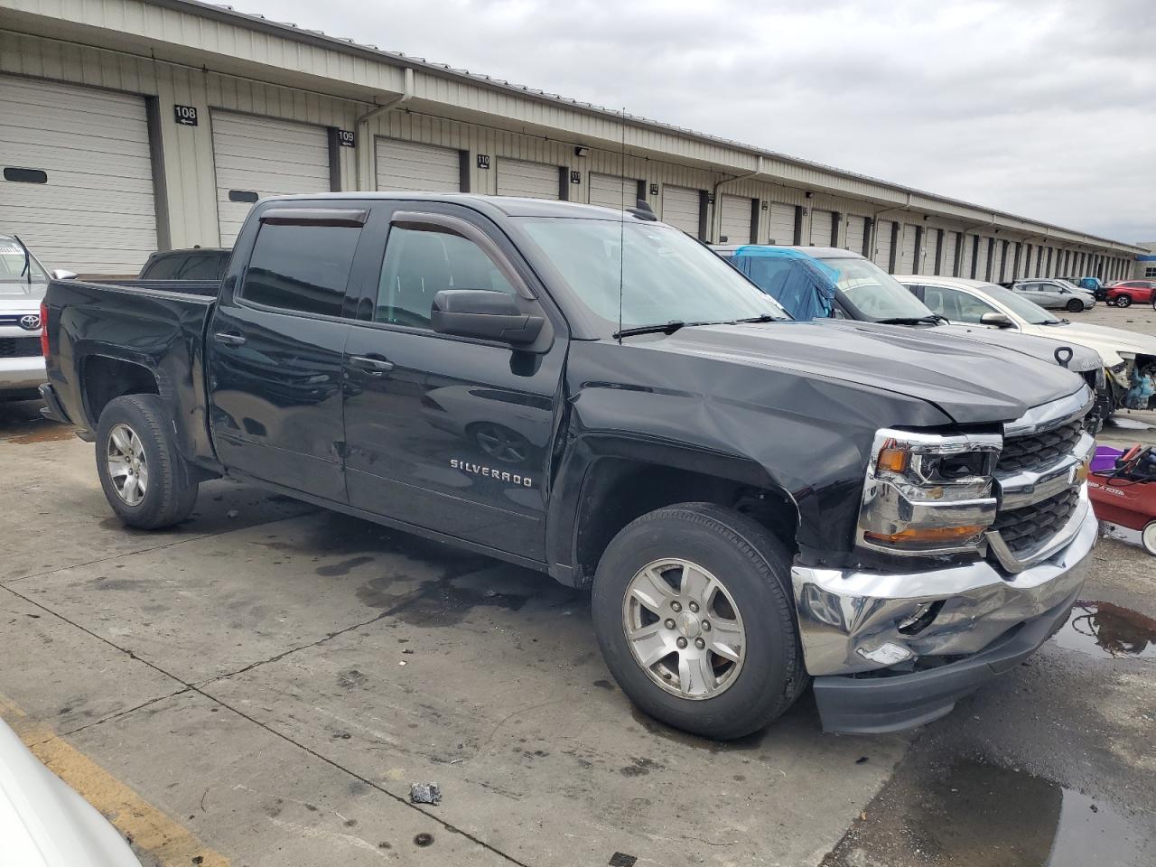 2018 Chevrolet Silverado - Image 4
