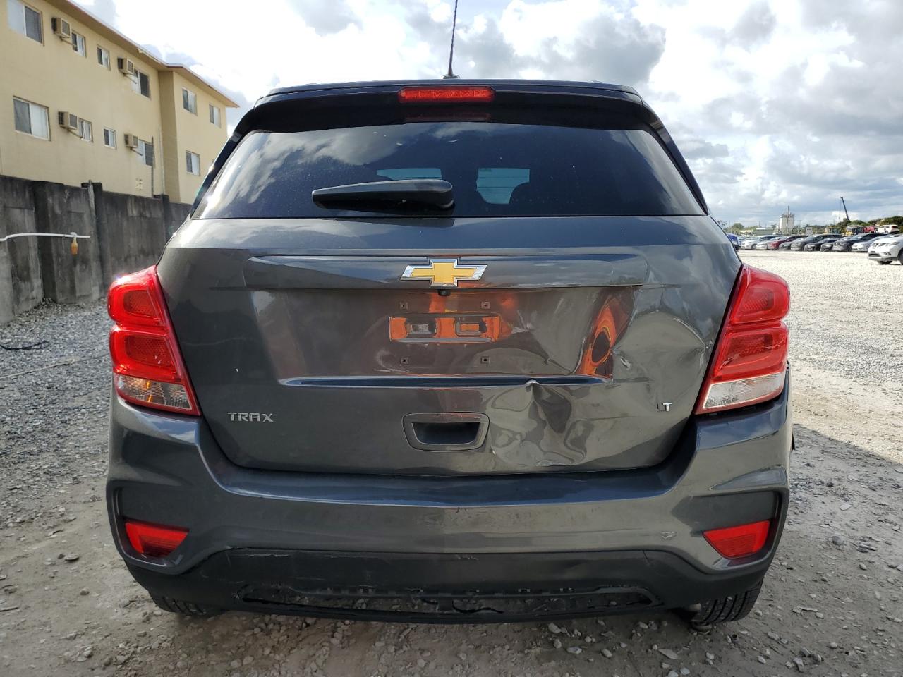 VIN 3GNCJLSB9HL188419 2017 CHEVROLET TRAX no.6