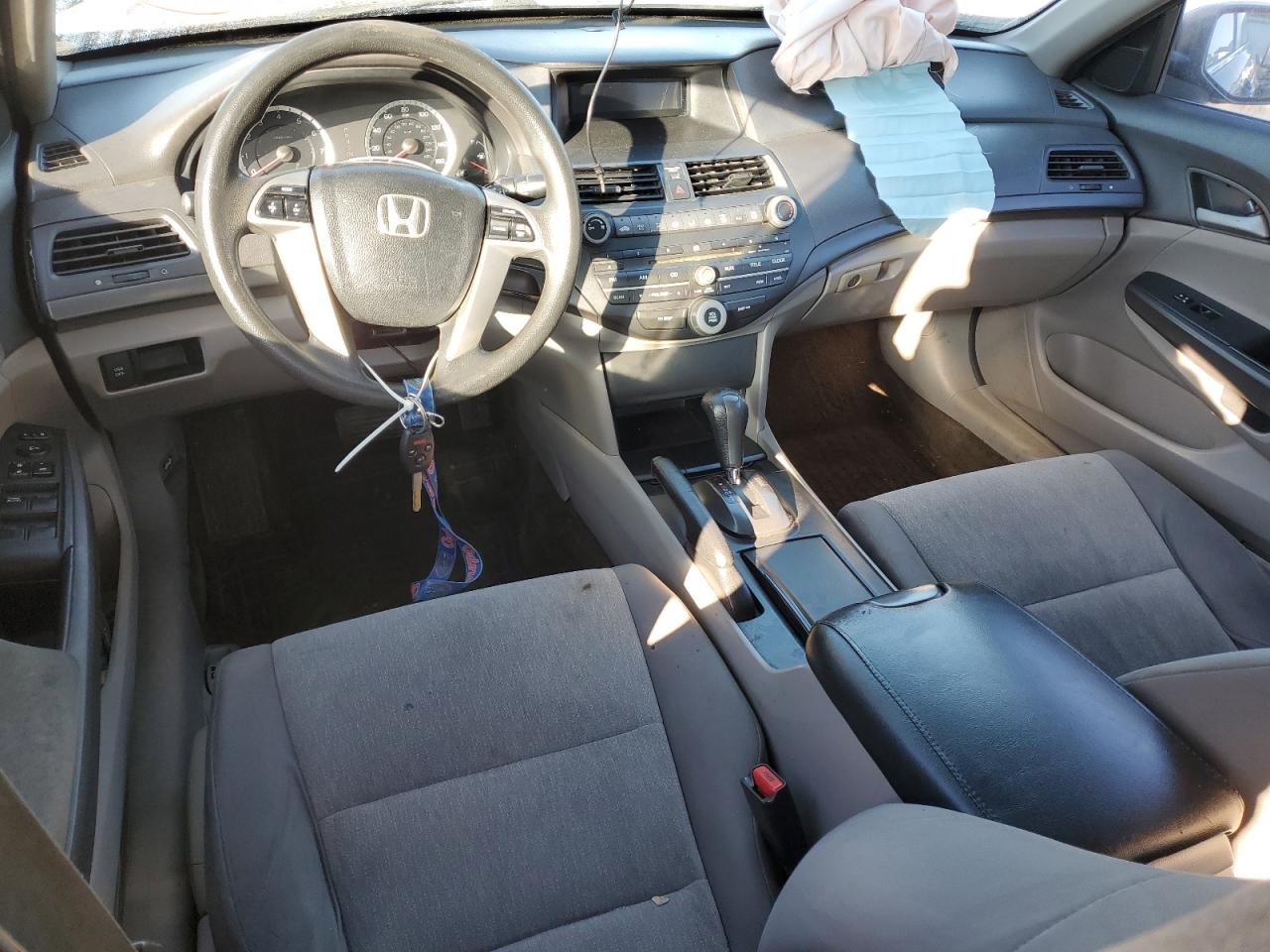 2010 Honda Accord - Image 8