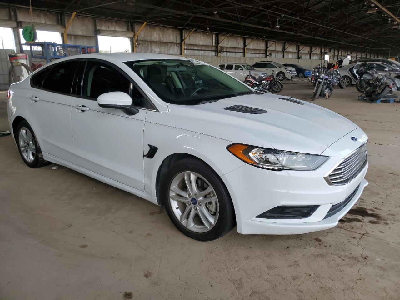 VIN 3FA6P0HD6JR131115 2018 FORD FUSION no.4