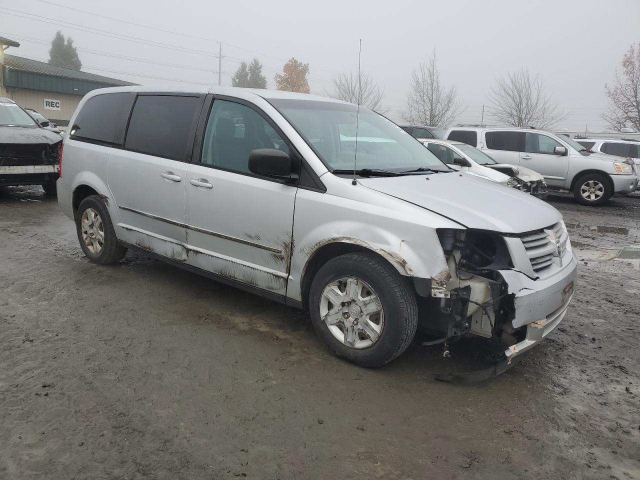 2009 Dodge Caravan - Image 4