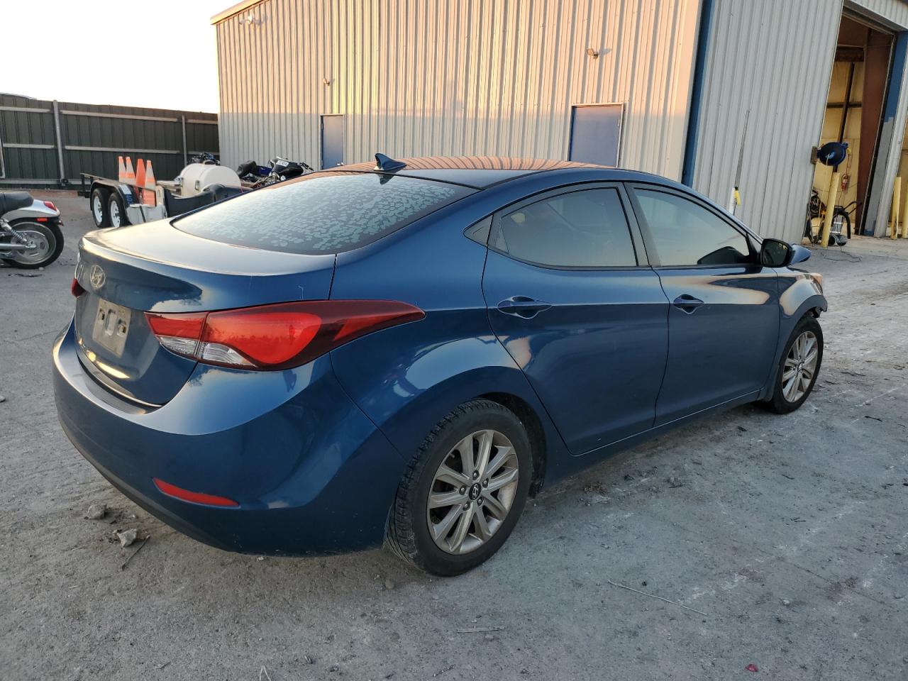 VIN KMHDH4AE0FU360734 2015 HYUNDAI ELANTRA no.3