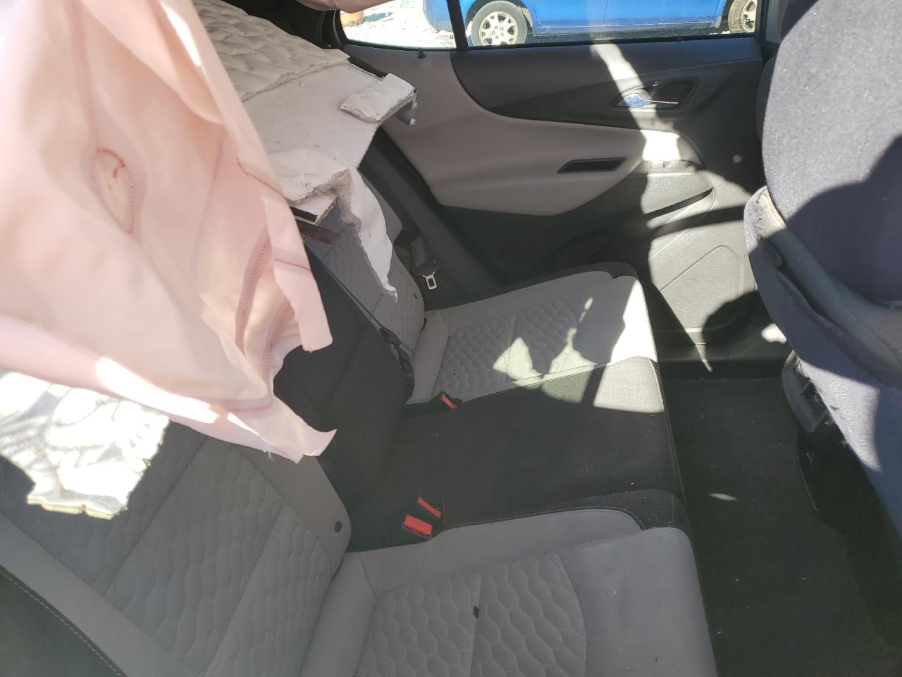 2018 Chevrolet Equinox - Image 12