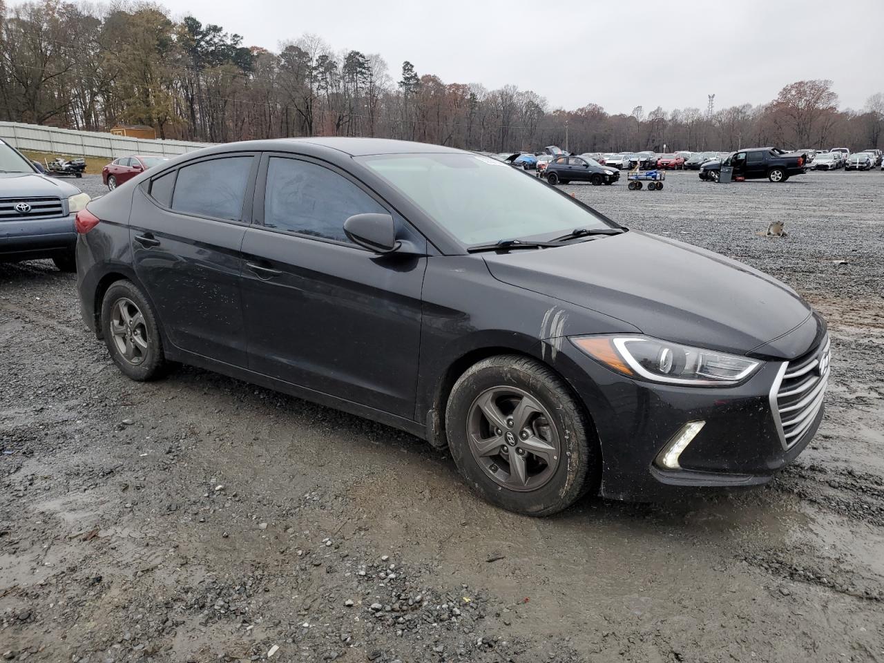 2018 Hyundai Elantra - Image 4