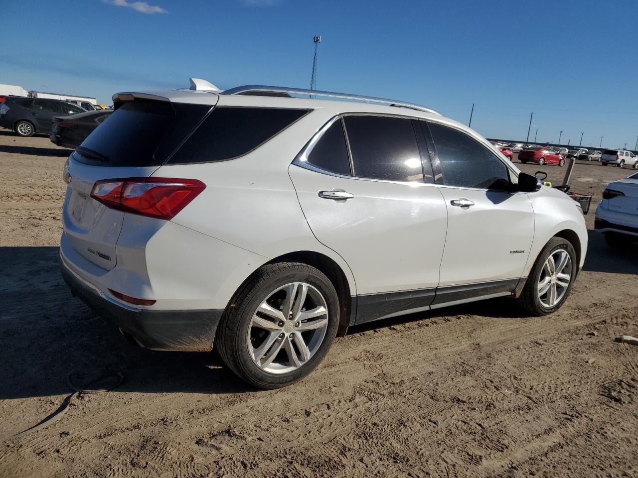 2018 Chevrolet Equinox - Image 3