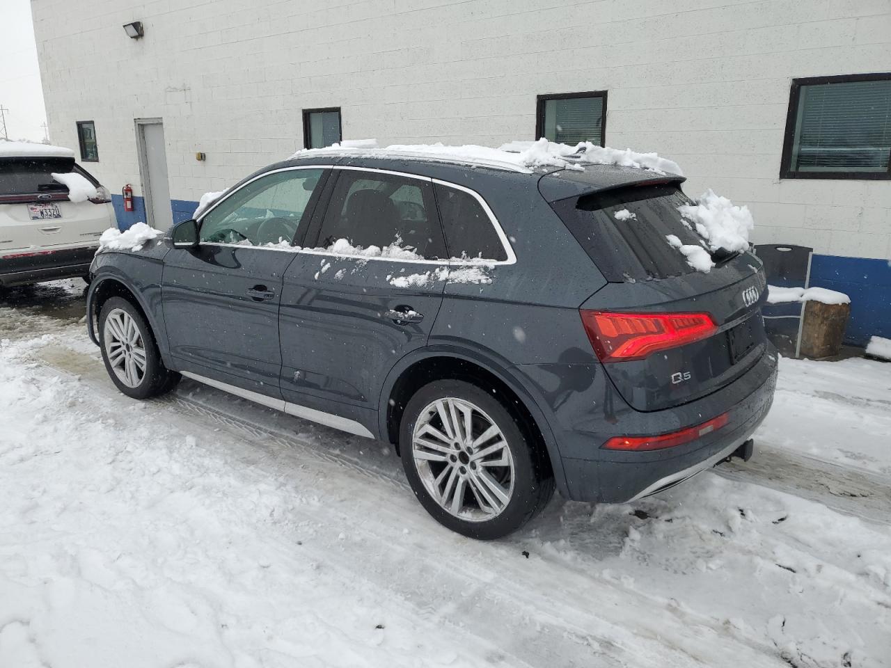 2018 Audi Q5 - Image 2