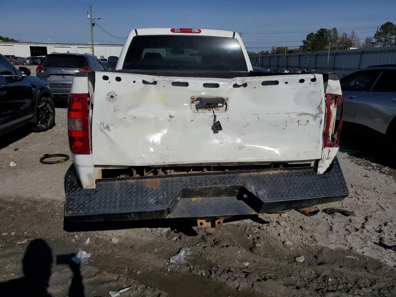 2011 Chevrolet Silverado - Image 6