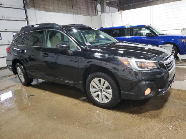  SUBARU OUTBACK 2018 Черный