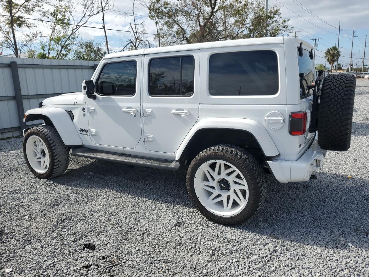 VIN 1C4HJXEG8MW518407 2021 JEEP WRANGLER no.2