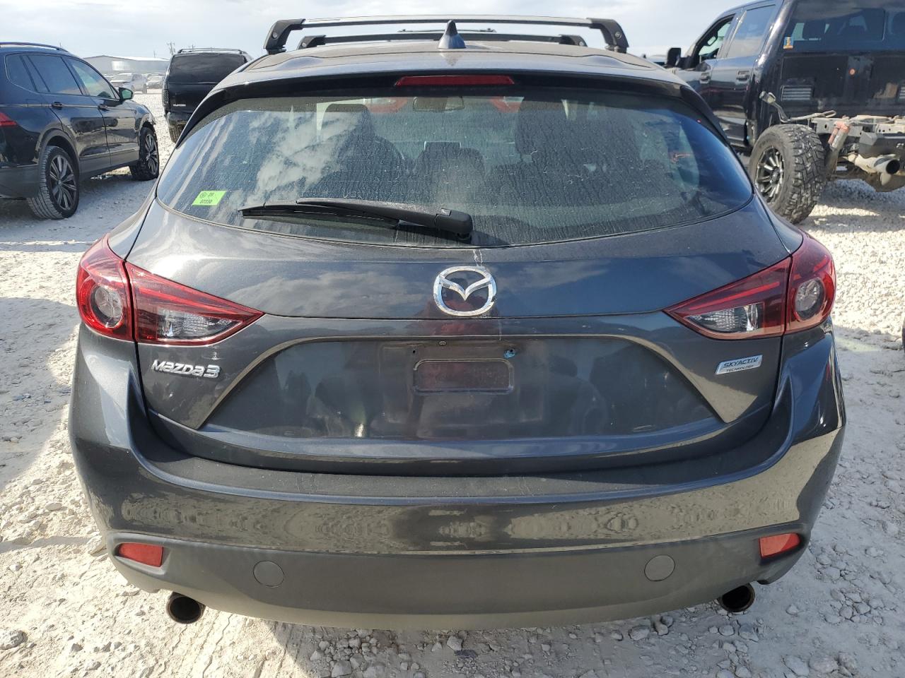 2016 Mazda 3 - Image 6
