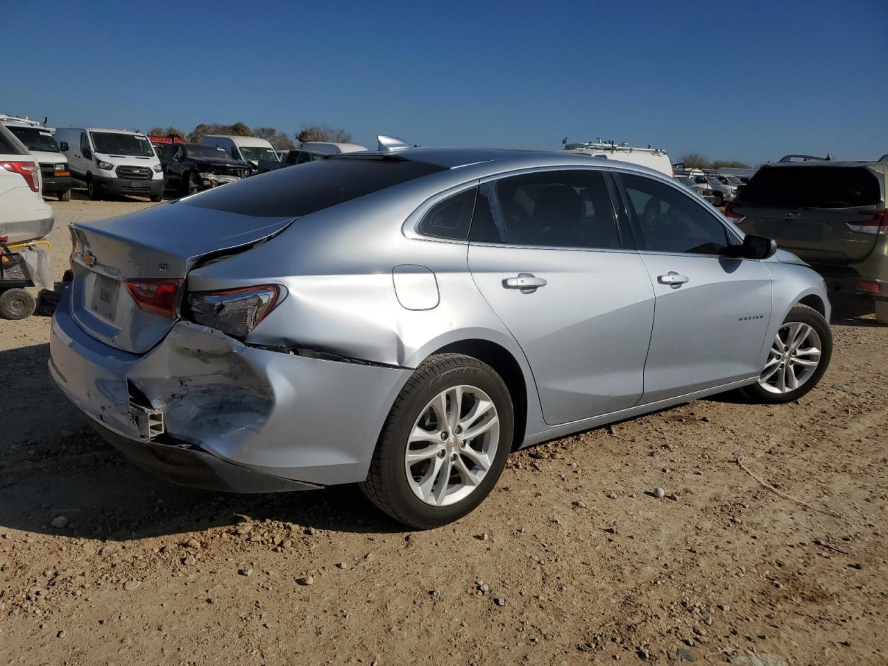 VIN 1G1ZD5STXJF256461 2018 CHEVROLET MALIBU no.3