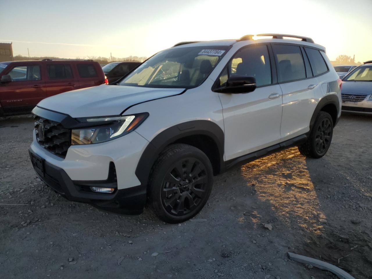 2022 Honda Passport - Image 1