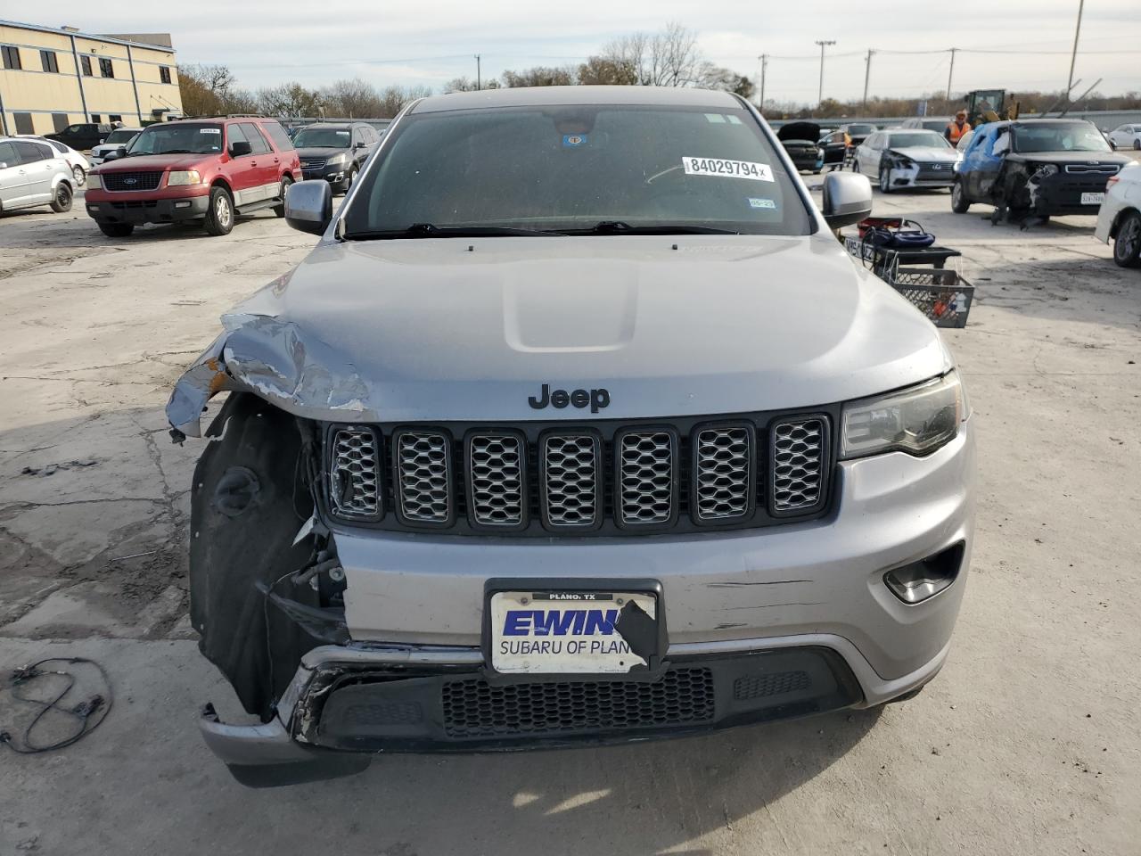 2019 Jeep Grand Cherokee - Image 5