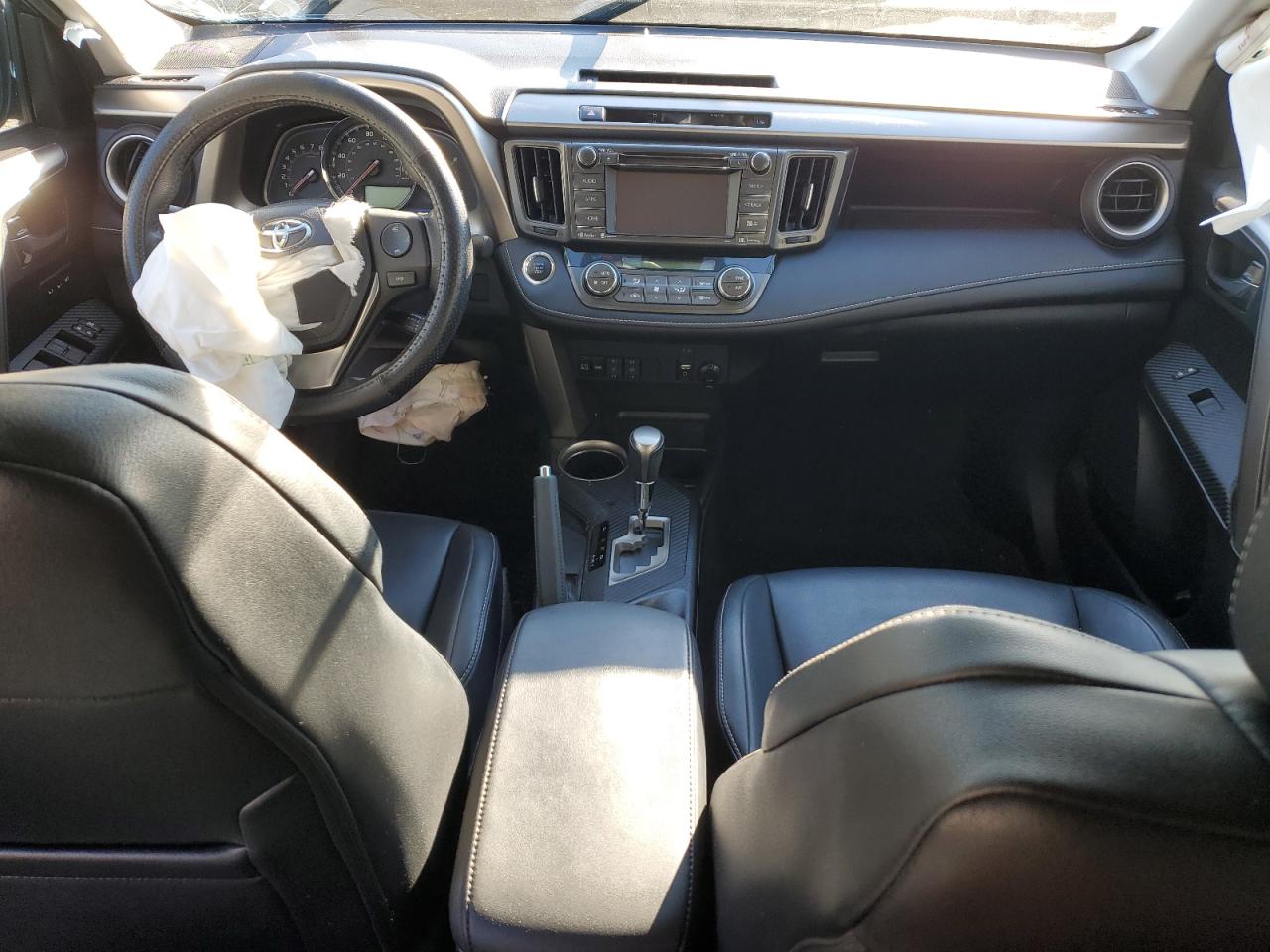 2014 Toyota RAV 4 - Image 8