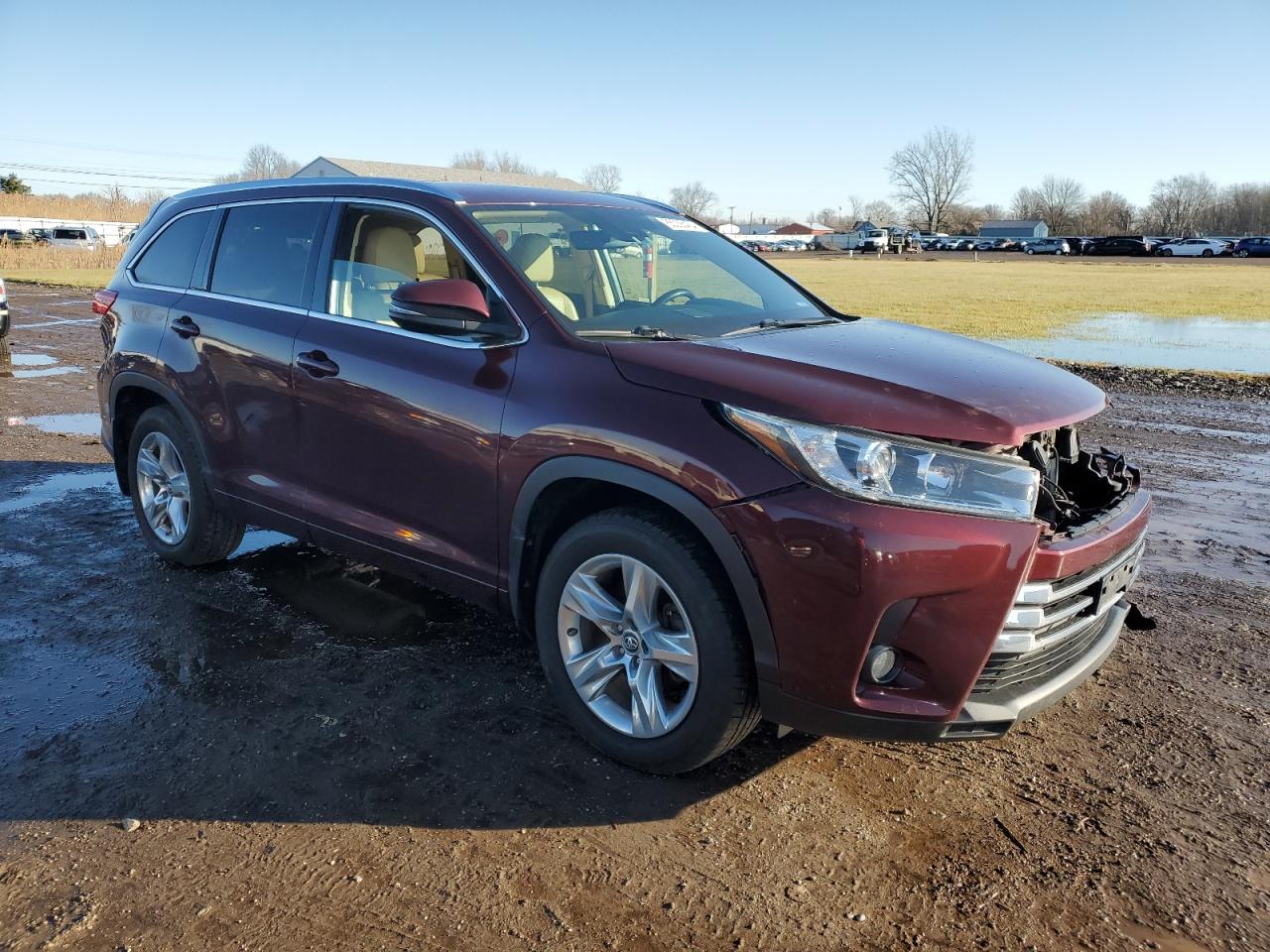 VIN 5TDDZRFH8HS359758 2017 TOYOTA HIGHLANDER no.4