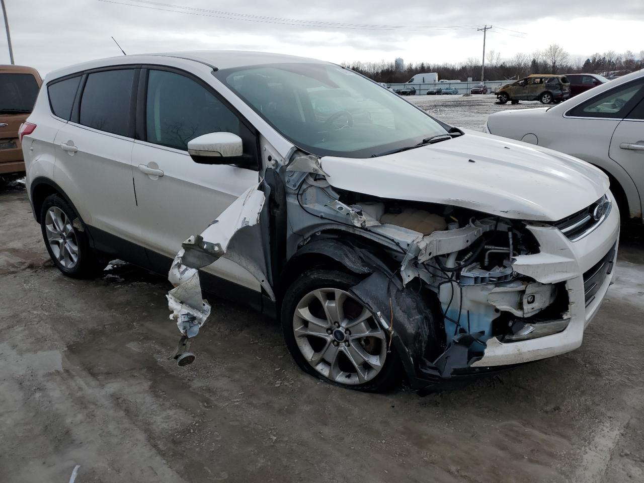 VIN 1FMCU9H91DUC63522 2013 FORD ESCAPE no.4