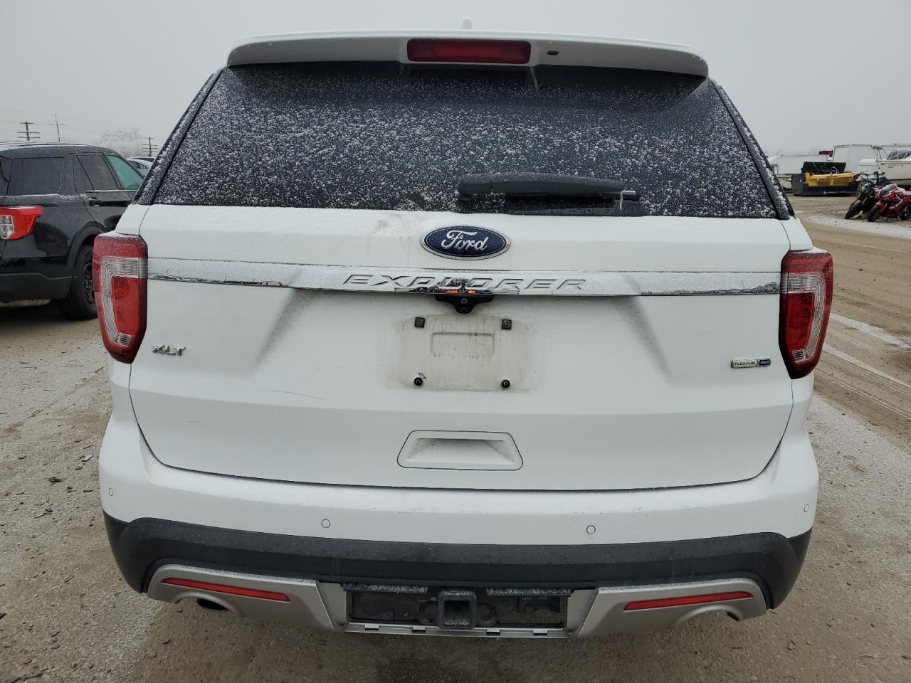 2016 Ford Explorer - Image 6