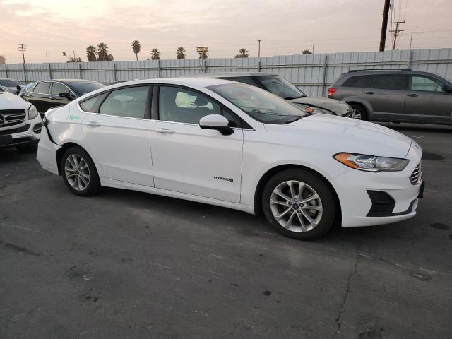  FORD FUSION 2019 Biały