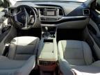 2019 Toyota Highlander Le na sprzedaż w Arcadia, FL - Water/Flood