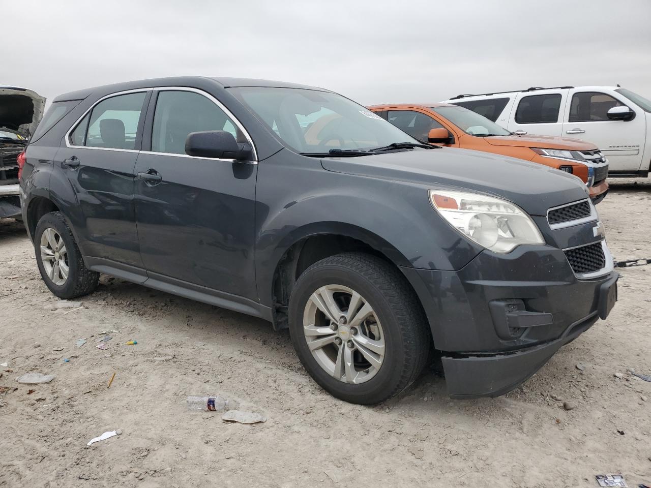 VIN 2GNALAEK8E6320670 2014 CHEVROLET EQUINOX no.4