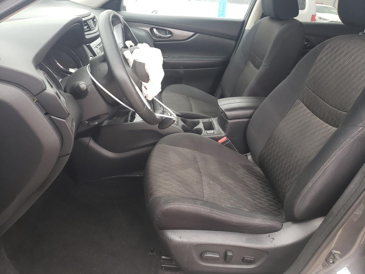 2019 Nissan Rogue - Image 7