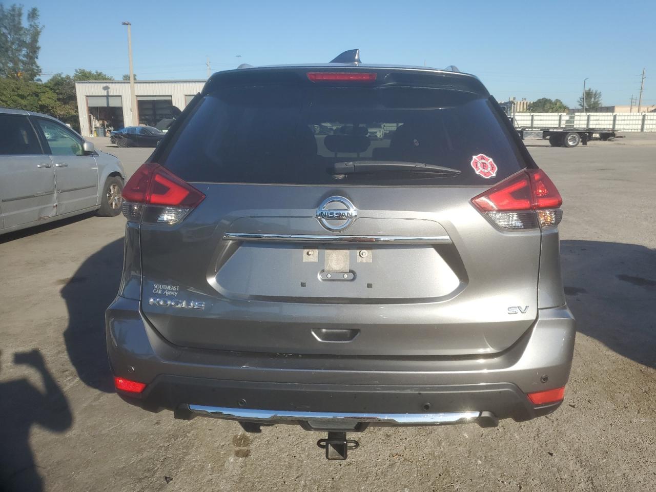2020 Nissan Rogue - Image 6