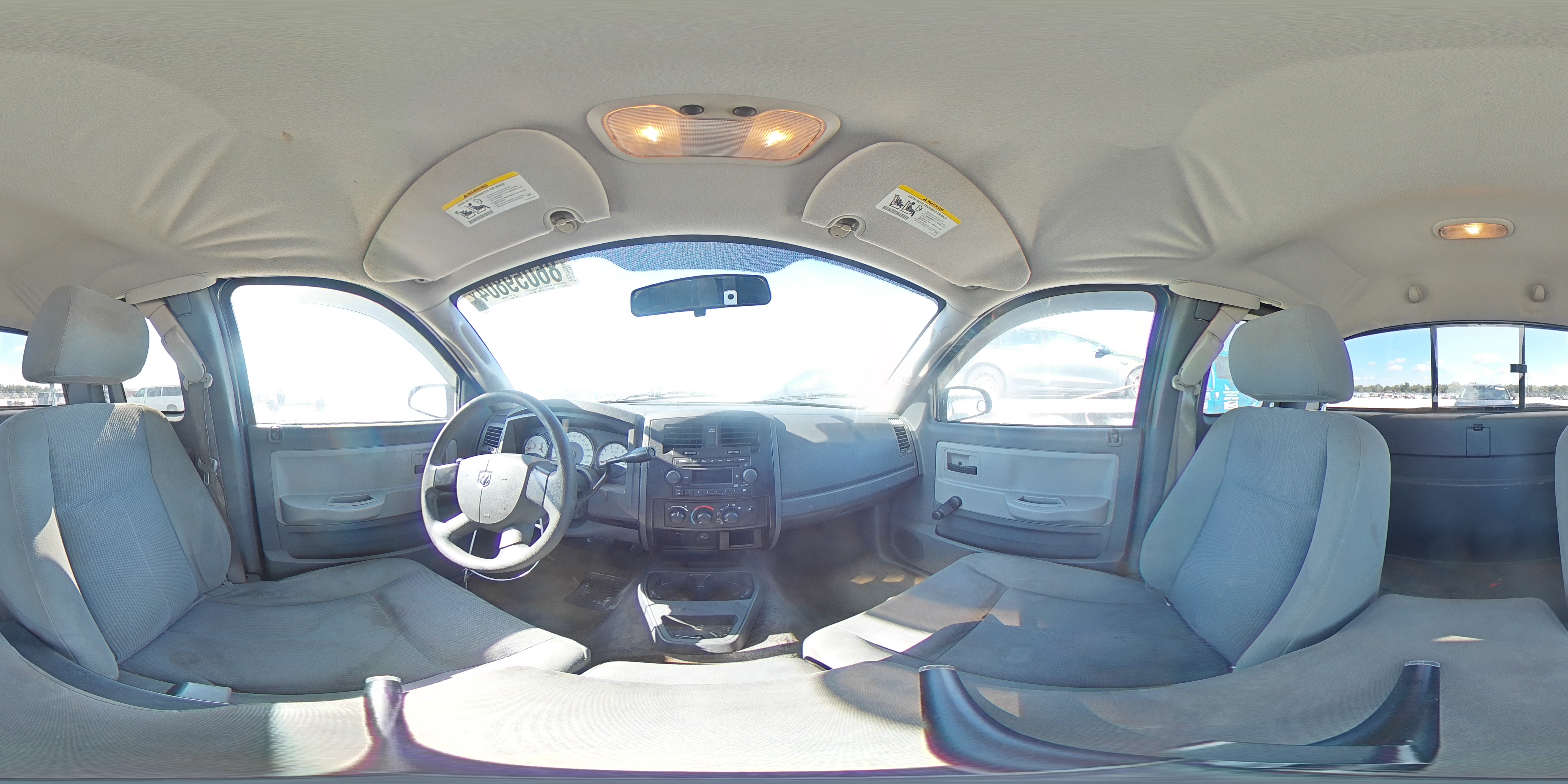 2006 Dodge Dakota - Image 12