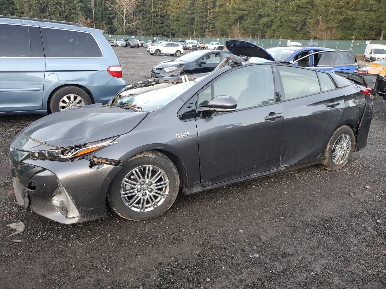 2017 TOYOTA PRIUS