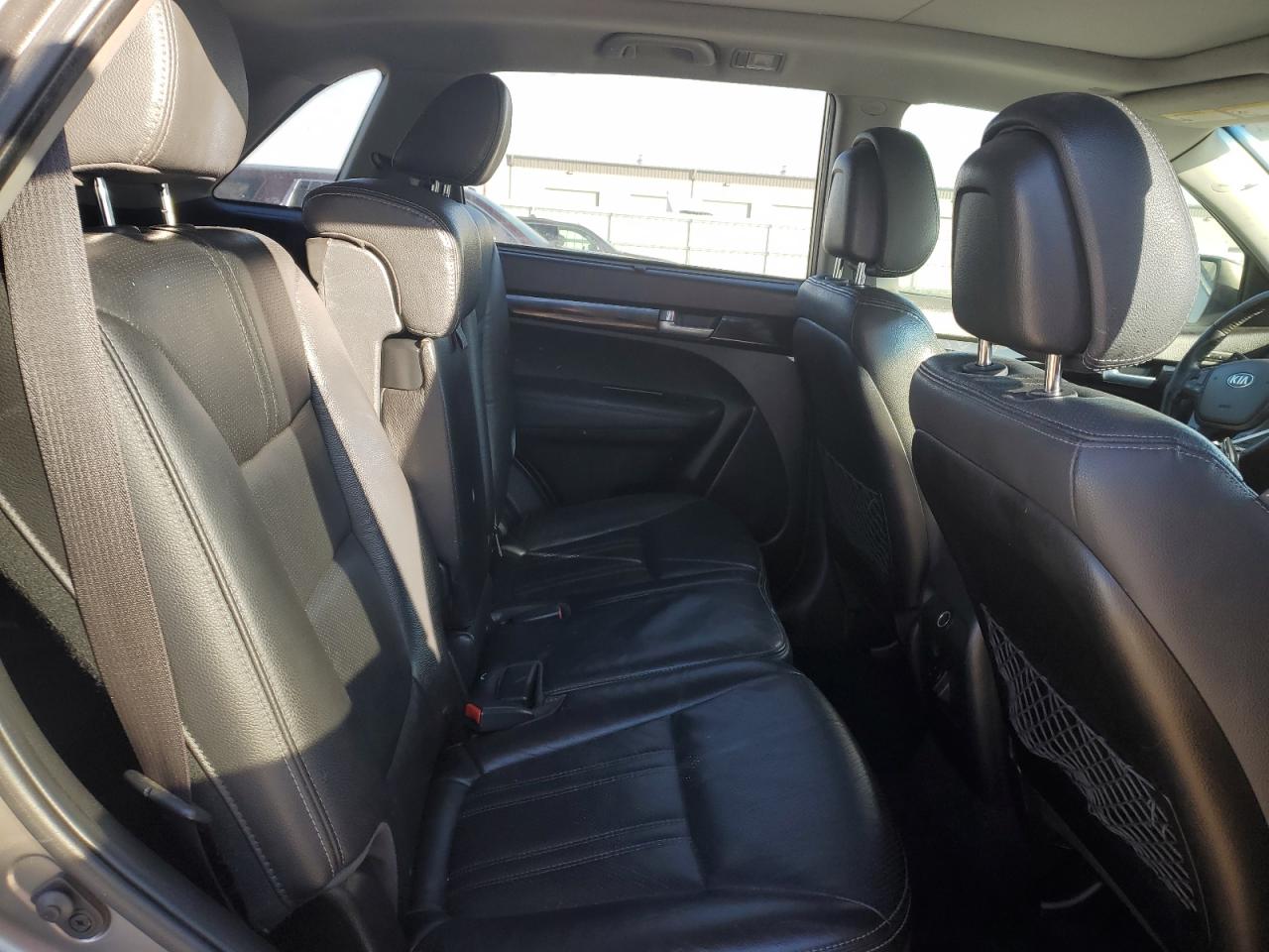 2014 Kia Sorento - Image 11