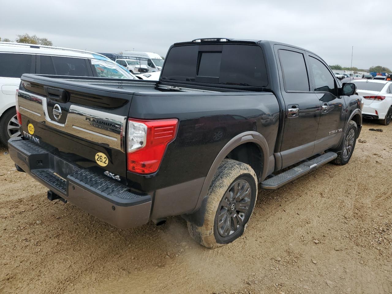 VIN 1N6AA1E59JN538984 2018 NISSAN TITAN no.3