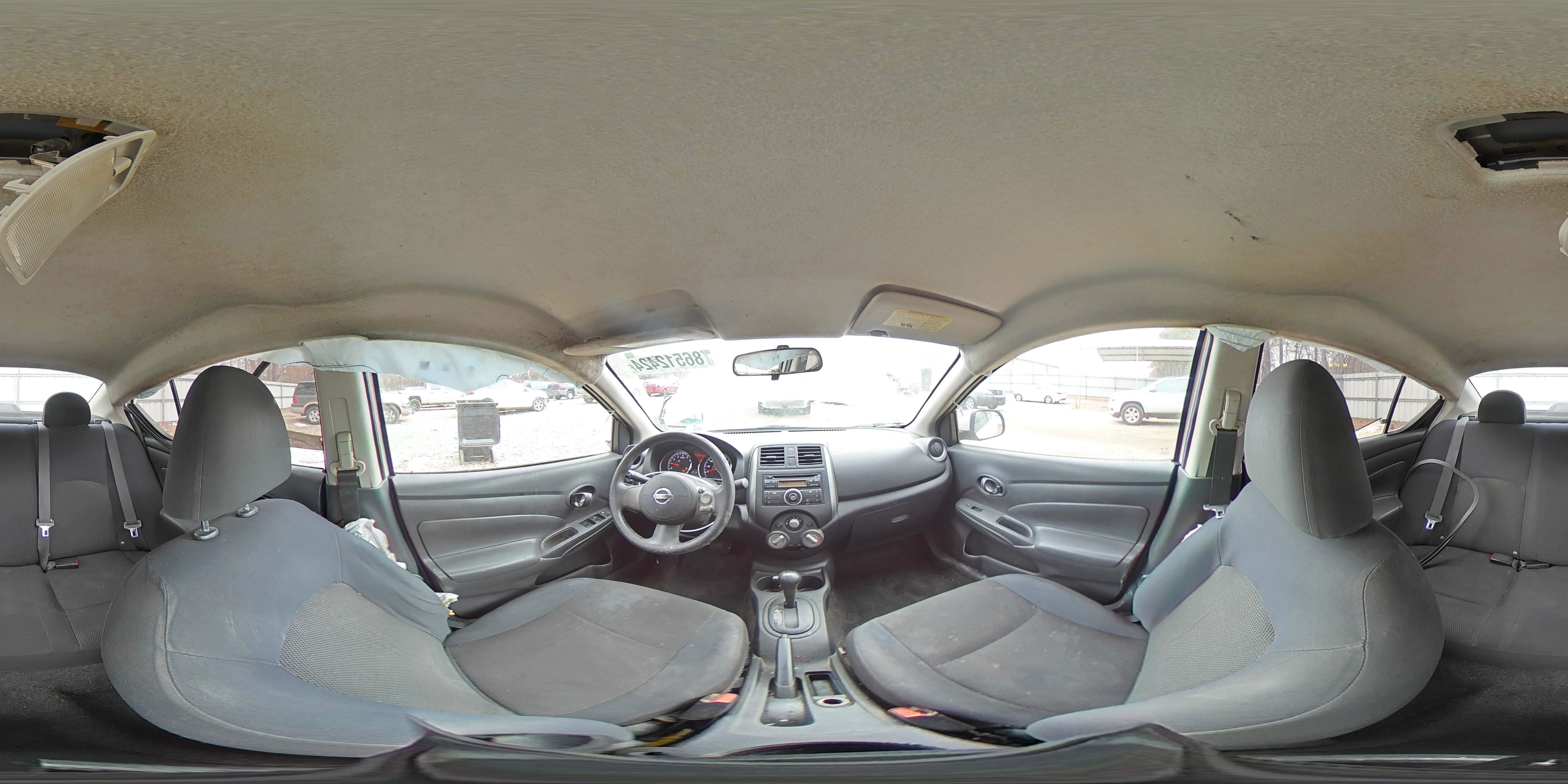 2012 Nissan Versa - Image 13