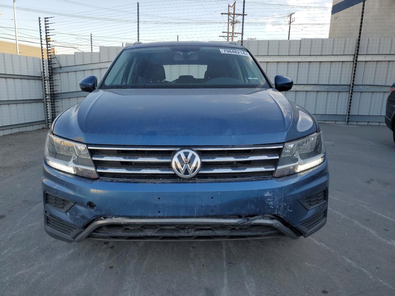 2020 Volkswagen Tiguan - Image 5