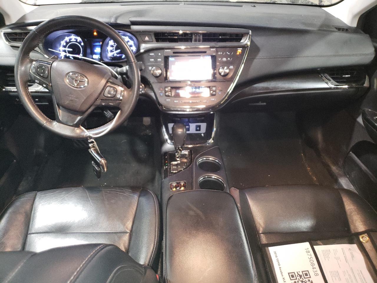 2018 Toyota Avalon - Image 8