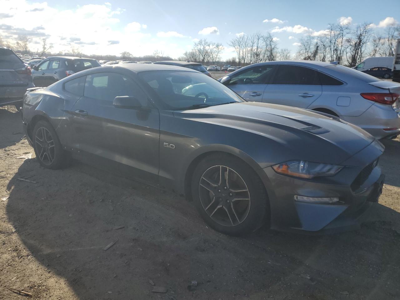 2019 Ford Mustang - Image 4