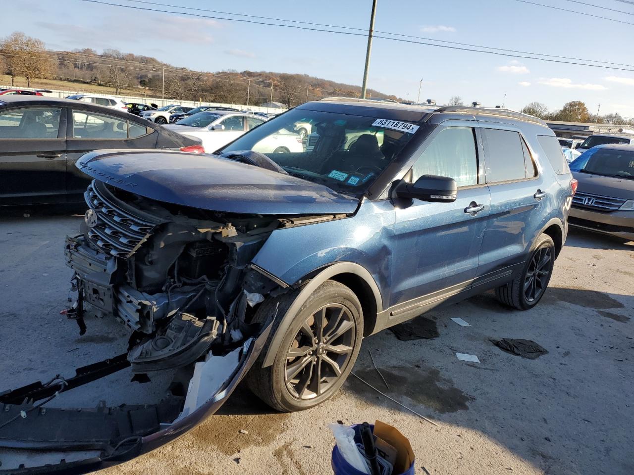 VIN 1FM5K8D82HGA06038 2017 FORD EXPLORER no.1