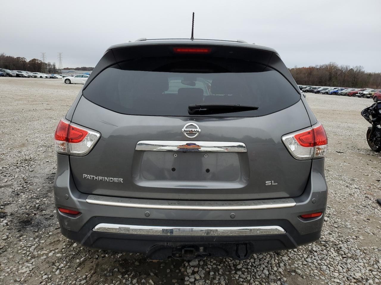 2015 Nissan Pathfinder S VIN: 5N1AR2MN6FC688696 Lot: 85499724