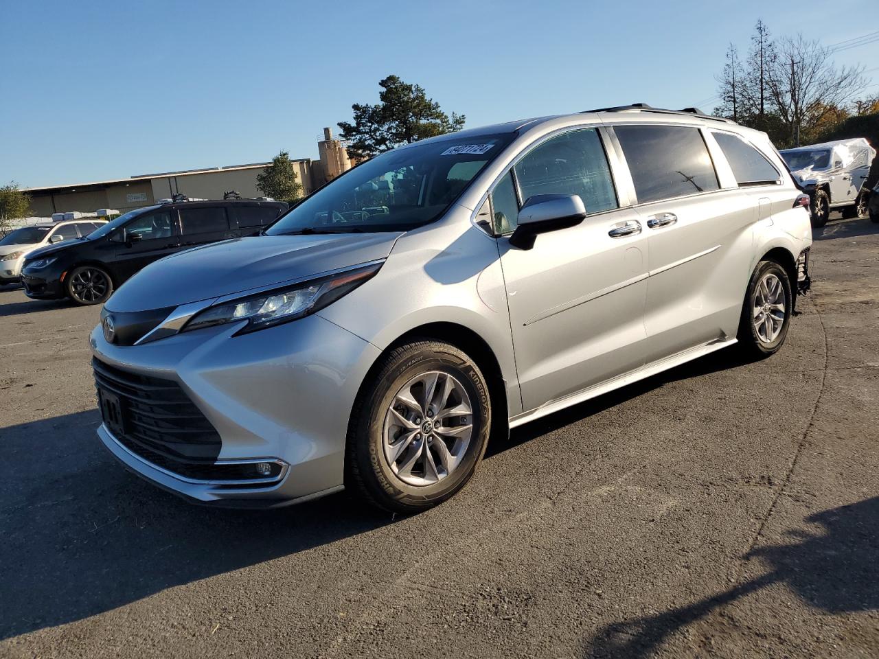 2022 Toyota Sienna - Image 1