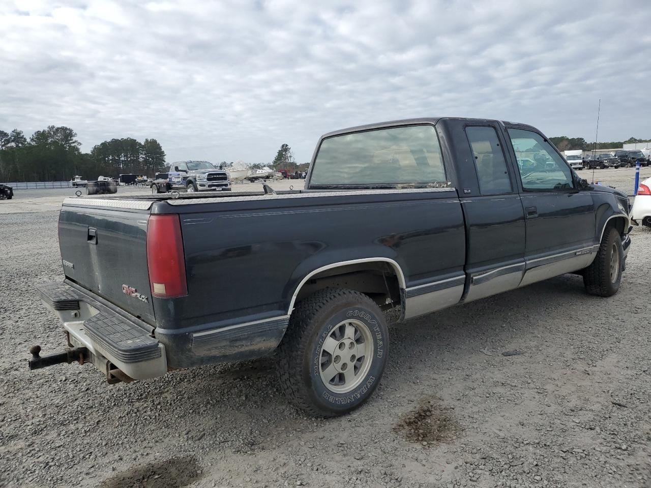1992 GMC Envoy - Image 3