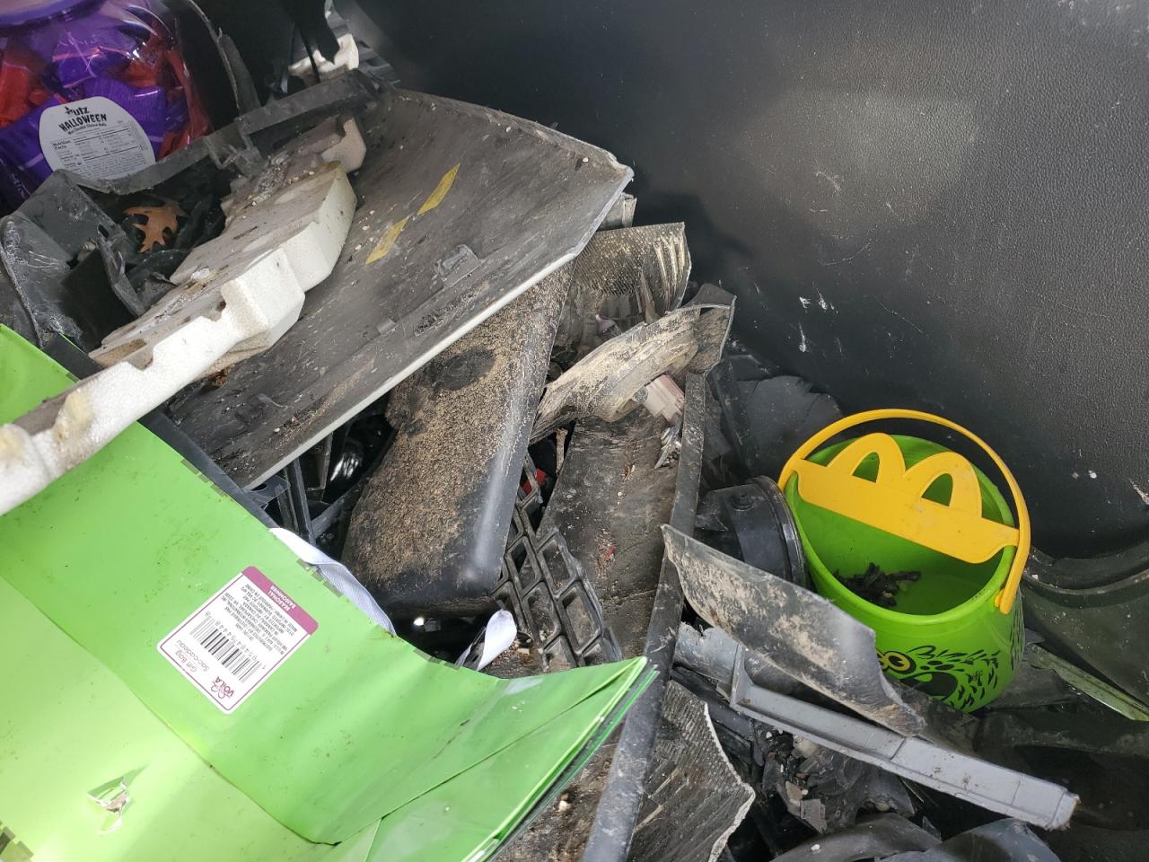 2015 GMC Yukon Xl K1500 Slt VIN: 1GKS2HKCXFR624227 Lot: 82987084