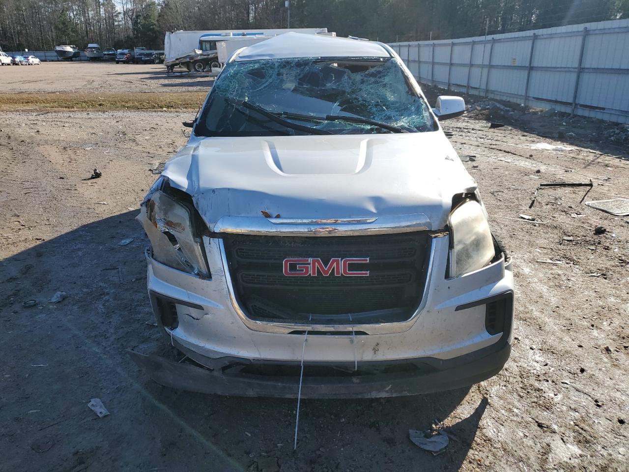 2017 GMC Terrain - Image 5