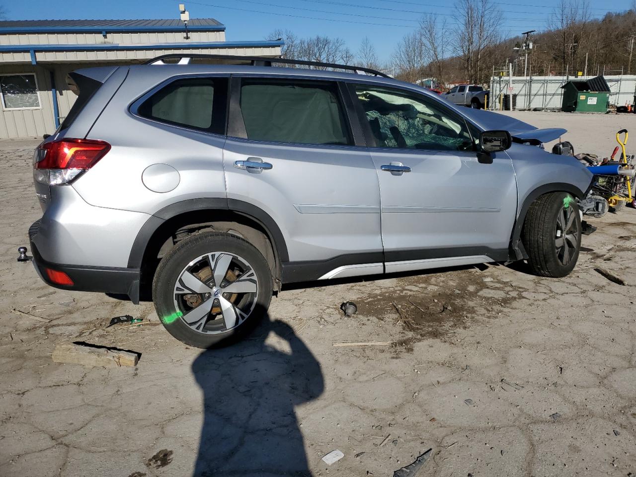 2019 Subaru Forester - Image 3