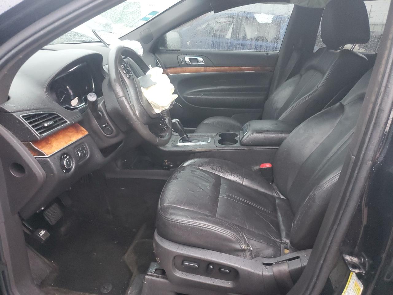 2015 Lincoln Mkt VIN: 2LMHJ5NKIFBL04078 Lot: 86774444