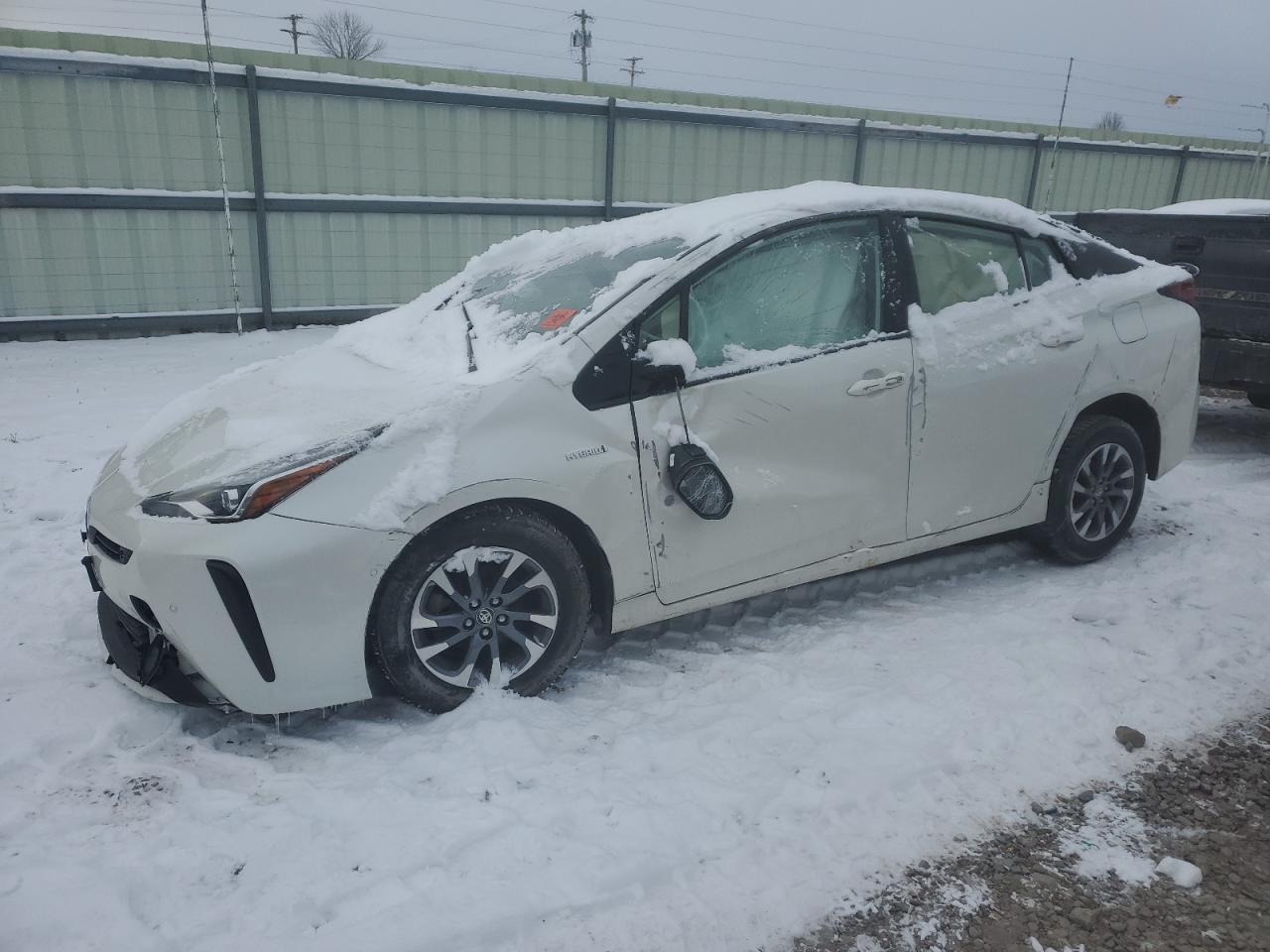 VIN JTDKARFUXK3100161 2019 TOYOTA PRIUS no.1