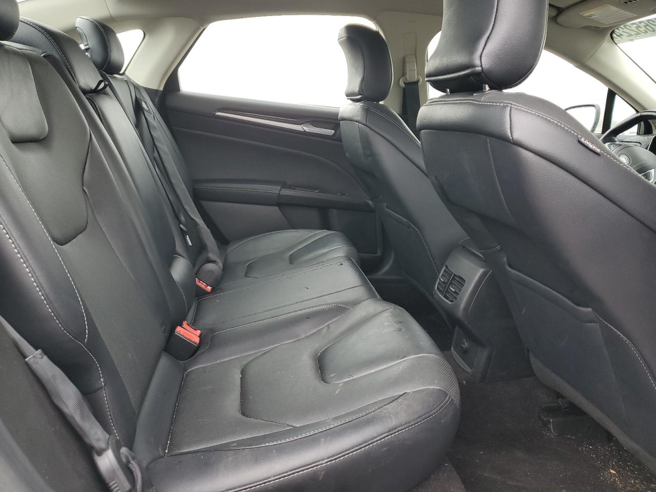 2019 Ford Fusion - Image 10