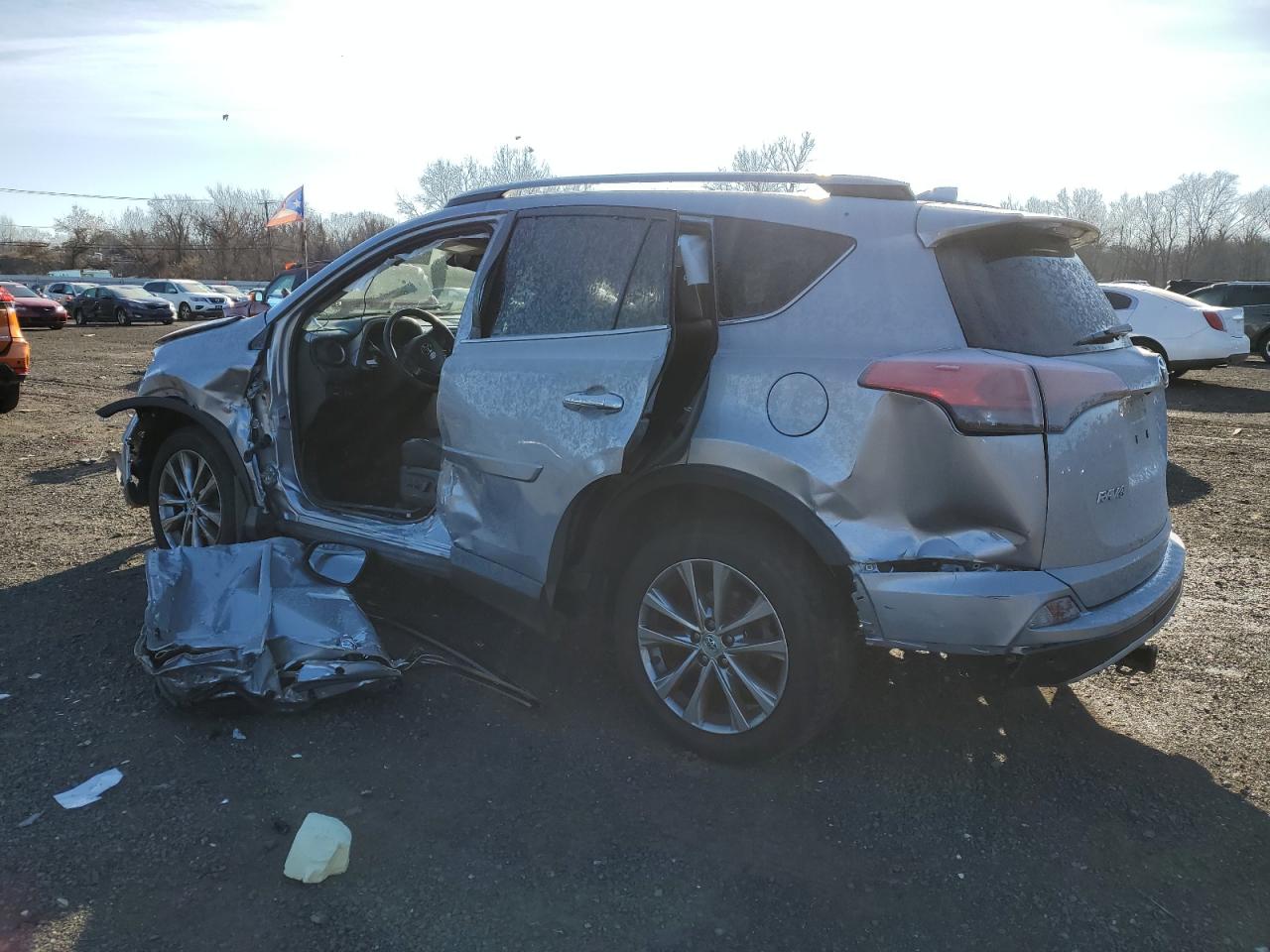 VIN 2T3DFREVXHW567431 2017 TOYOTA RAV4 no.2