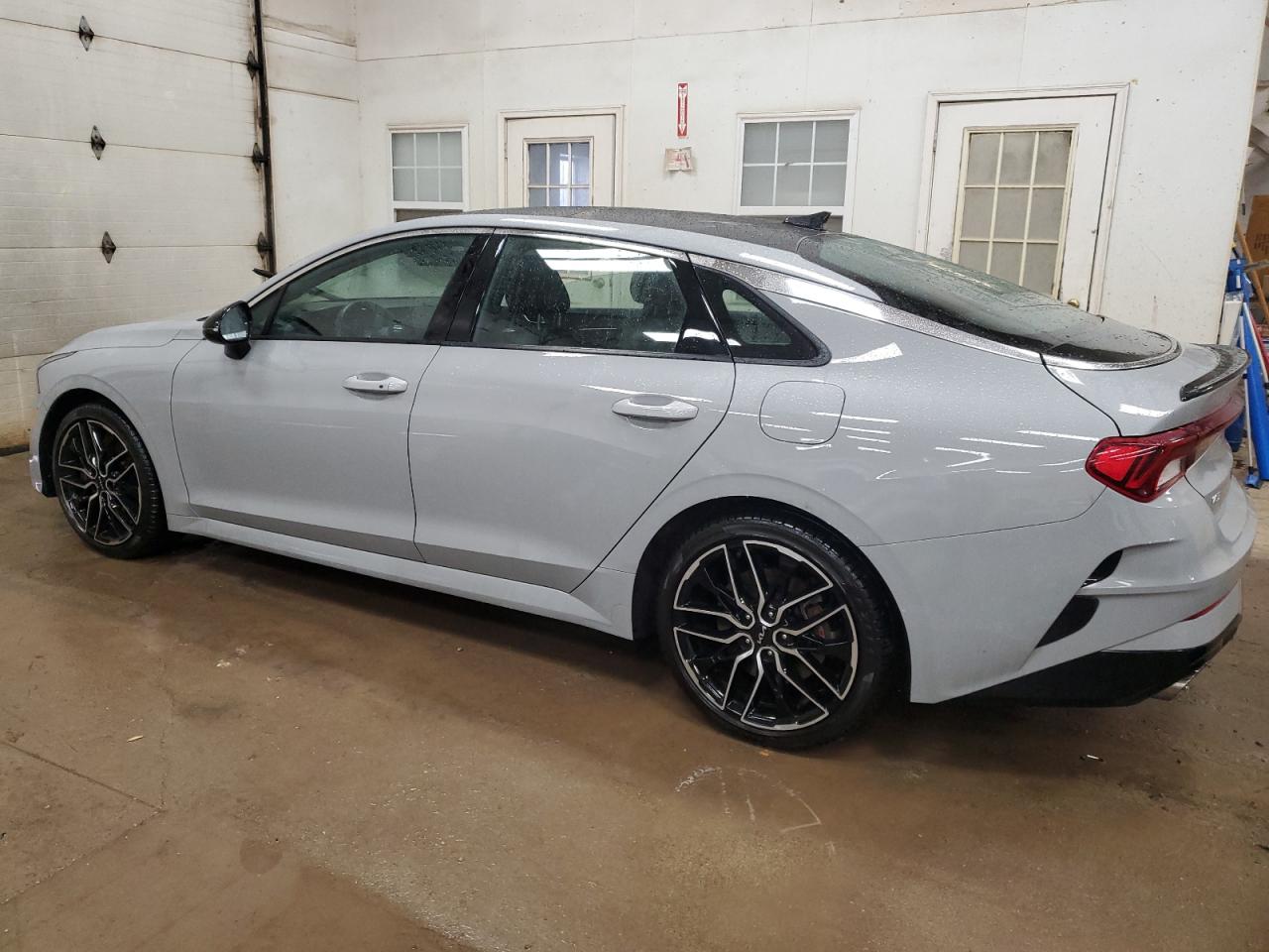 2024 Kia K5 - Image 2